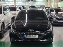 Hyundai Avante 1.6 CVT, 2021, 57 000 км, с пробегом, цена 1 600 000 руб.