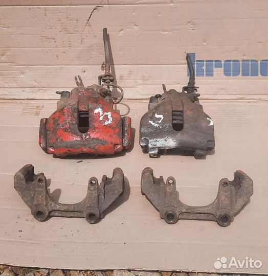 Передние суппорта Ауди 100 С4