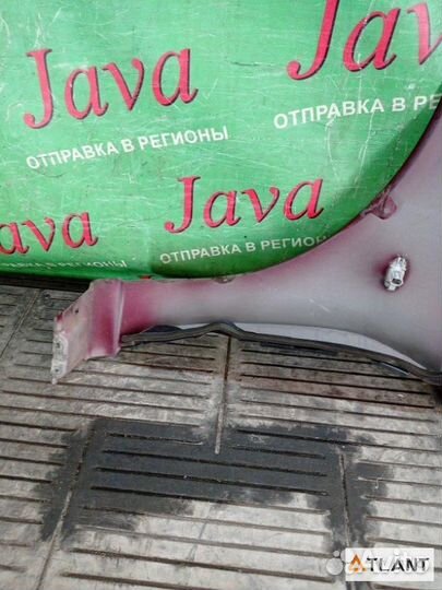 Крыло переднее правое mazda demio