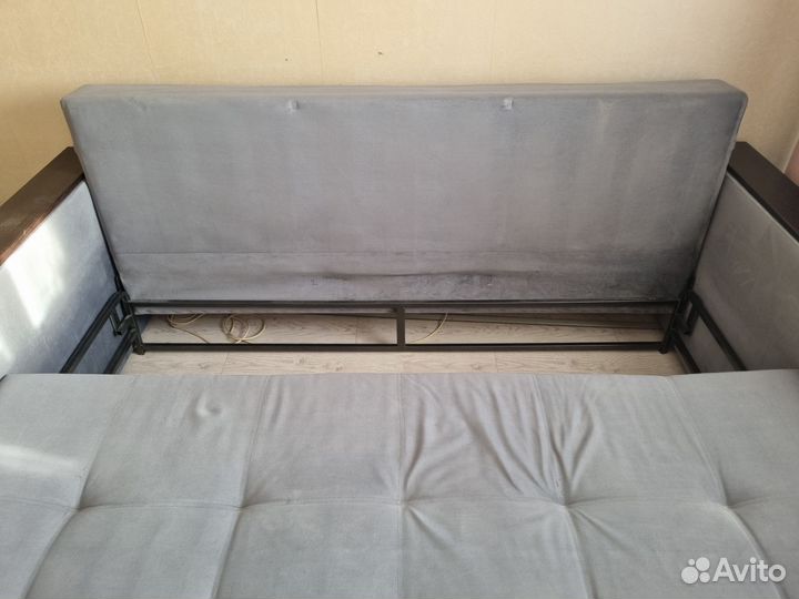 Продам диван