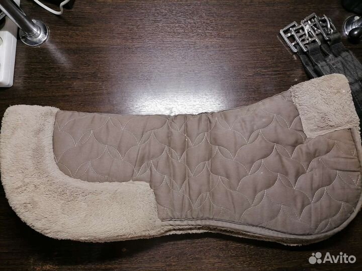 Подпруга 130см, меховушка для лошади