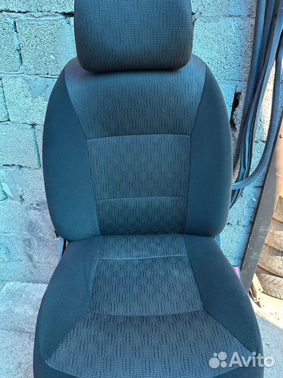 Сиденья priora 2