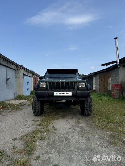 Jeep Cherokee 2.5 МТ, 2001, 275 500 км