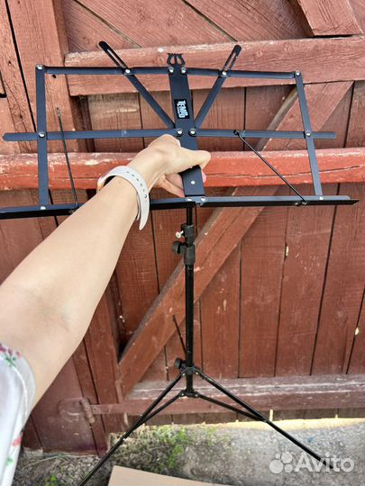 Подставка для нот -пюпитер