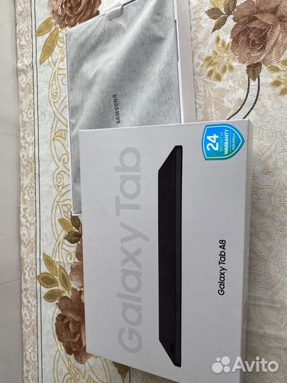 Продам планшет новый samsung galaxy tab 8 a