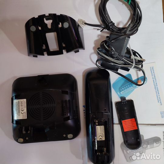 Радиотелефон Philips CD 155 с автоответчиком