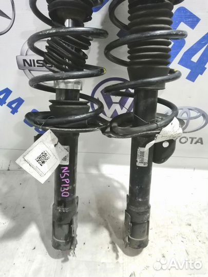 Стойки амортизатора Toyota Ractis NCP100