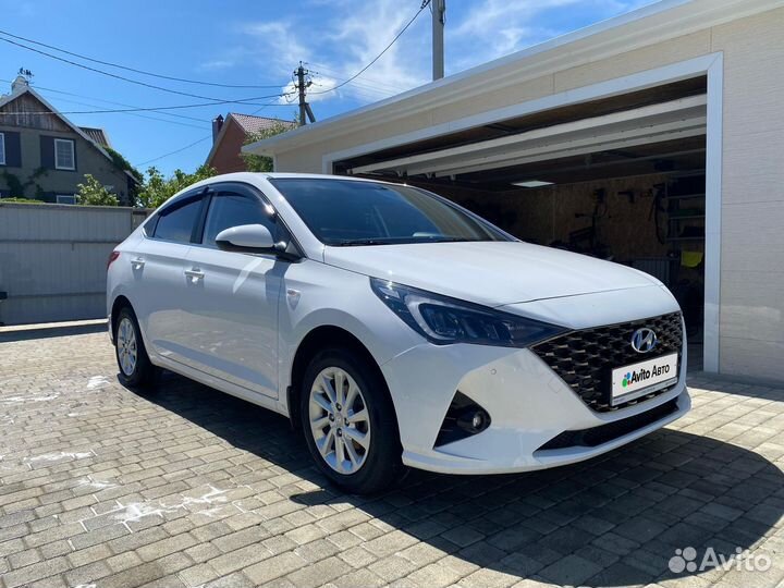 Hyundai Solaris 1.6 МТ, 2021, 65 000 км