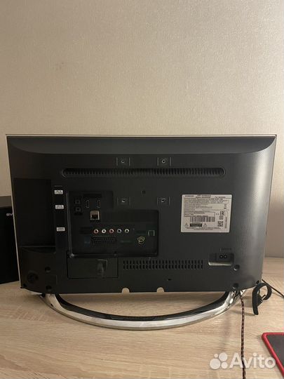 Телевизор smart tv samsung 22 дюйма