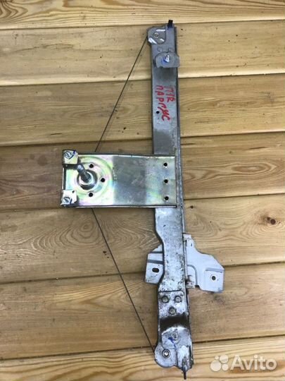 Стеклоподъемник передний Лада Ларгус универсал K7M