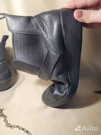Кожаные ботинки