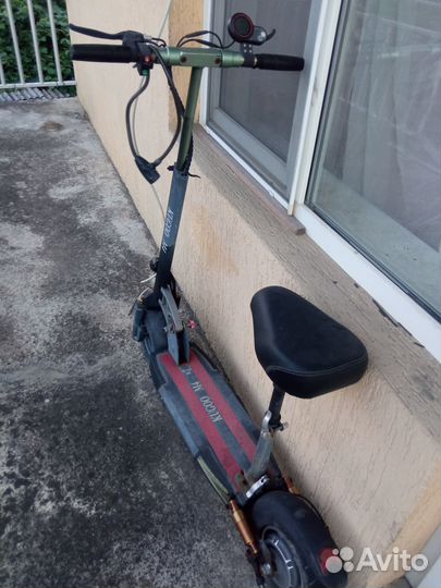 Самокат kugo m4