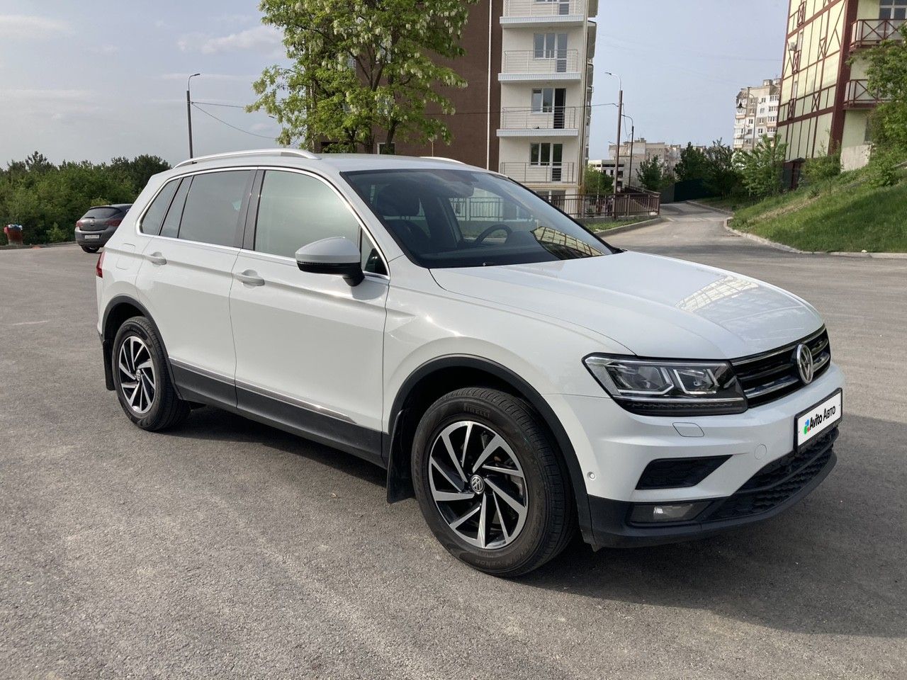 Volkswagen Tiguan: фото владельца
