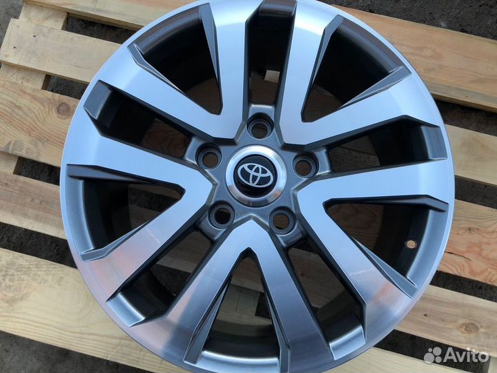 20R Новые Диски на Land Cruiser 200 Excalibur