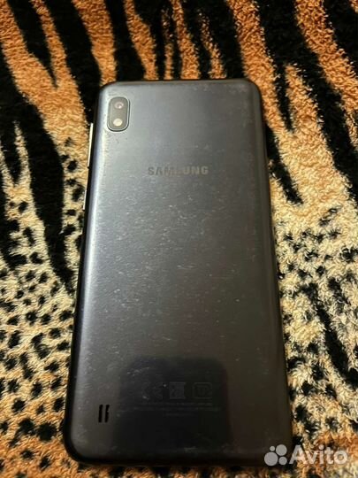 Телефон Samsung galaxy a10