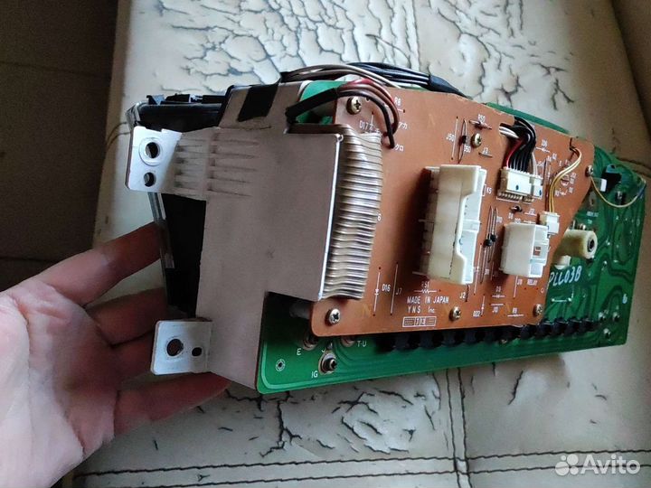 Щиток приборов Mazda Capella Wagon