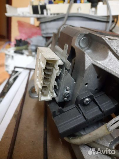 Двигатель стиральной машины Vestel