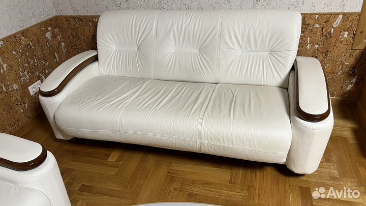 Диван и кресло