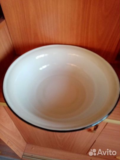 Тазик эмалированный СССР