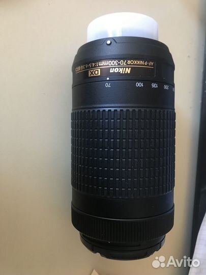 Объектив Nikon 70-300мм