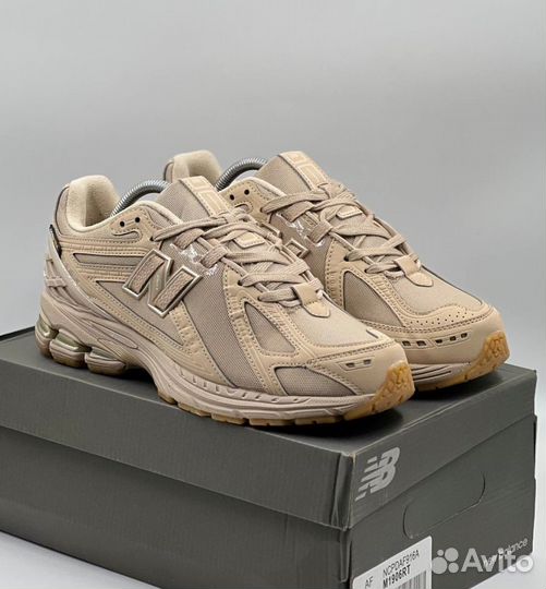 Мужские кроссовки New Balance 1906R Beige