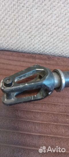 Вилка для трюкового самоката