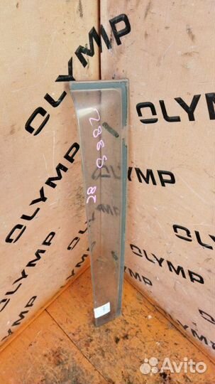 Ветровик задний правый Mitsubishi Pajero V75W 6G74