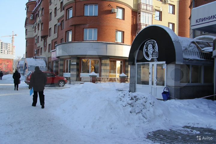 Торговое помещение, 111 м²