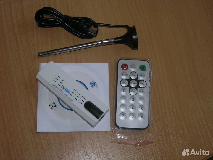 Цифровой TV FM тюнер USB DVB-T2 / DVB-C