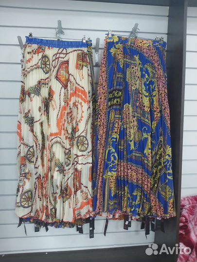 Женская одежда, юупка, кофта с брюкам