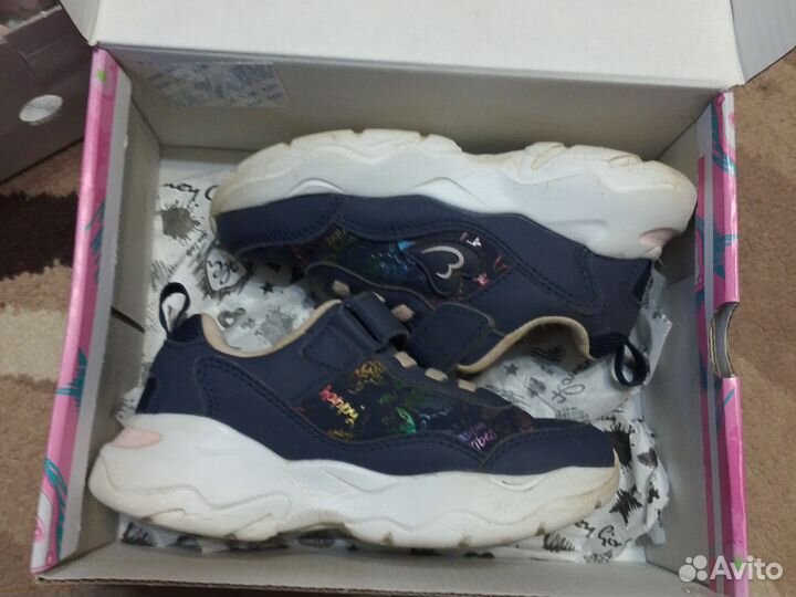 Кросовки для девочки 26 размер