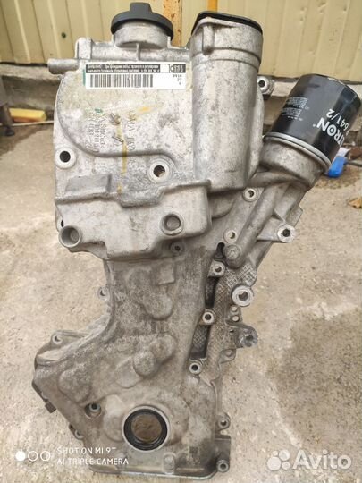 Передняя крышка двигателя Volkswagen polo 15 г