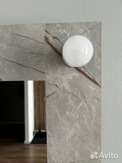 Зеркало с подсветкой