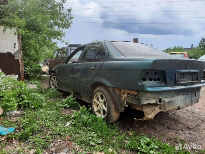 Bmw е 36по запчастям