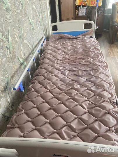 Медицинская кровать для лежачих больных бу