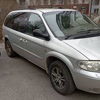 Chrysler Town & Country 3.3 AT, 2001, 250 000 км, с пробегом, цена 650 000 руб.