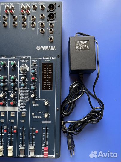 Микшерный пульт yamaha MG124CX