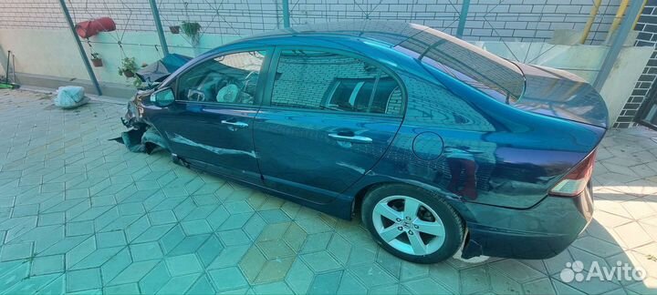 Honda civic 4d в разбор