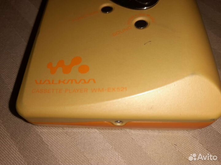 Аудиоплеер Sony Walkman