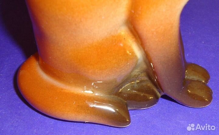 Фарфоровая статуэтка. Лиса. лфз