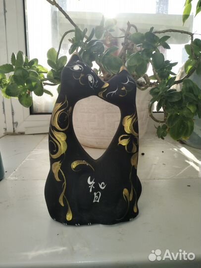 Статуэтка влюбленных котов