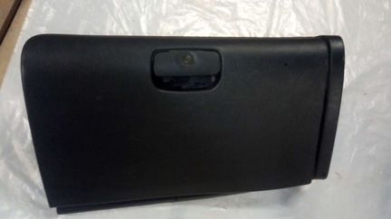 Бардачок,накладка торпедо Hyundai Sonata 4EF