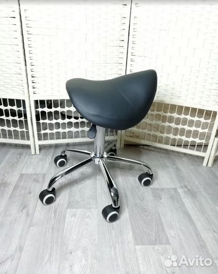 Стул седло со спинкой