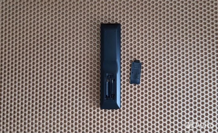 Оригинальный пульт yamaha RAV333 WT92690 EU