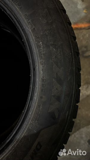 Bridgestone Blizzak DM-V2 225/60 R18