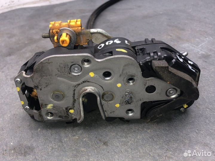 Замок задний левый Chevrolet Aveo T300