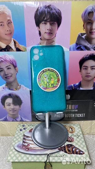 Чехлы на iPhone 11