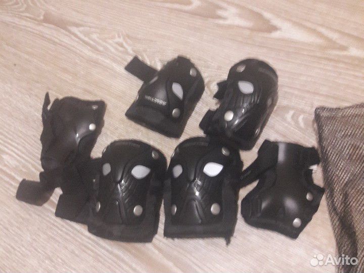 Защита на ребёнка 5-8 лет. Размер М. Новое