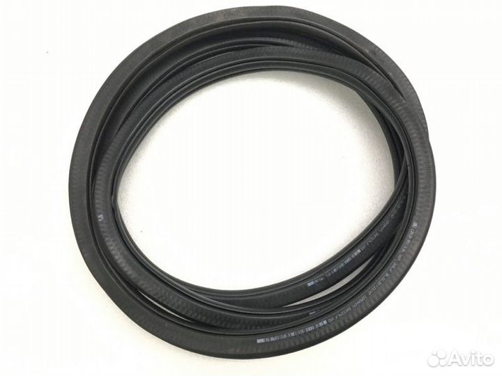 Уплотнительная резинка передняя правая Volkswagen