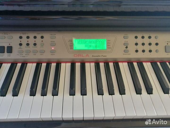 Цифровое фортепиано аранжировочная станция